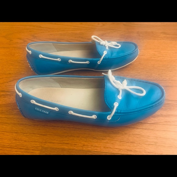 Cole Haan Gunnison Loafer in Summer Blue and White - Picture 2 of 5